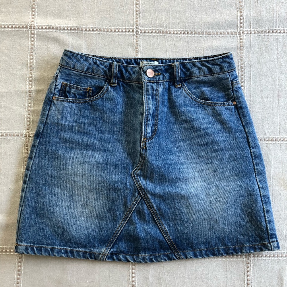 Stradivarius jean skirt